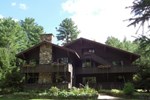 The Lodge At Harrisburg Lake