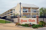 Отель Beau Clair Luxury Condos