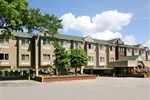 Отель Microtel Inn by Wyndham Lake Norman