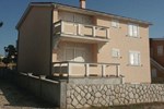 Апартаменты Apartment Povljana MN-1785