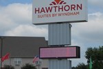 Отель Hawthorn Suites Wichita West