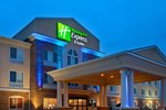Отель Holiday Inn Express & Suites Nevada