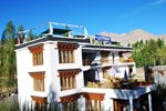 Отель Hotel Holiday Ladakh