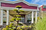 Отель Holiday Inn Express Hotel & Suites ASTORIA