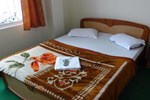 Отель Hotel Renam