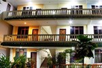 Отель Kolongan Beach Indah Hotel