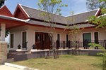 Отель Ban Thaithip Resort