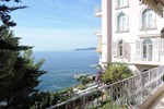 Апартаменты Overlooking the Sea in Cap d'Ail