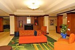 Отель Fairfield Inn & Suites Bedford