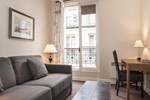 Beaubourg Apartment