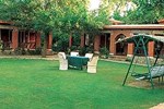 Отель Maharani Bagh Orchard Retreat