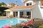 Holiday home Moliets 22 with Outdoor Swimmingpool