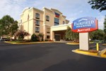 Отель Fairfield Inn and Suites Atlanta Airport South/Sullivan Road