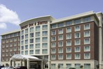 Отель Drury Inn & Suites Phoenix Tempe