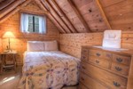 Апартаменты RedAwning Peace in Authentic Log Cabin