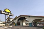 Отель Days Inn Newport Beach,Coasta Mesa