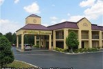 Отель Holiday Inn Express Hotel & Suites CLINTON (I-75 EXT 122 HWY 61)