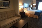 Отель Holiday Inn Express Hotel & Suites Ralston Arena