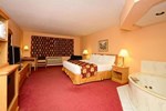Отель Asteria Inn & Suites - New Prague