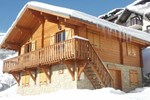 Отель Chalet Sapins les Loups - Alpe d'Huez