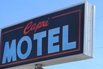 Отель Capri Motel