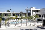 Отель Motel 6 Newport Beach