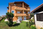 Apartment in Cesta Contessa Novigrad with Balcony II