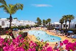 Отель Flamingo Beach Resort
