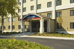 Отель Candlewood Suites Indianapolis Downtown Medical District