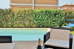 Апартаменты Holiday home Manerba del Garda BS with Outdoor Swimming Pool 239