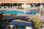 Отель Best Western Plus Garden City Hotel Canberra