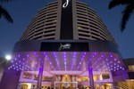 Отель Jupiters Hotel & Casino