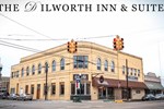 Отель The Dilworth Inn & Suites