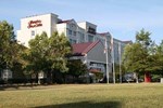 Отель Hampton Inn & Suites Raleigh-Cary I-40 (RBC Center)
