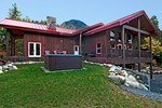 Вилла Money Creek Lodge, Vacation Rental at Skykomish