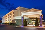 Отель Holiday Inn Express Greensboro-I-40 at Wendover