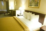 Отель Quality Inn & Suites Napa Valley