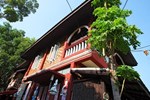 Chiang Mai Week Eight Inn