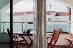 Feels Like Home - Cosy flat with Patio in Ericeira