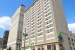Отель Holiday Inn Express Hotel & Suites Detroit-Downtown