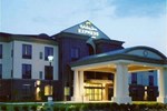 Отель Holiday Inn Express Hotel & Suites Guelph
