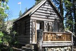 Elwell Lakes Lodge