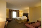 Отель Holiday Inn Express Hotel & Suites Laredo-Event Center Area