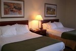 Отель Holiday Inn Express Hotel & Suites Salina-I-70