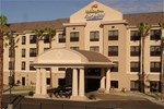 Отель Holiday Inn Express Hotel & Suites Yuma