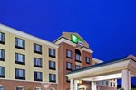 Отель Holiday Inn Express & Suites Monroe