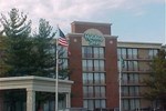 Отель Holiday Inn Hotel & Suites Des