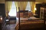 Мини-отель Inn at 835 Historic Bed & Breakfast