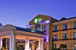 Отель Holiday Inn Express Hotel & Suites Macon-West