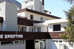 Отель Hotel Petit Sporting